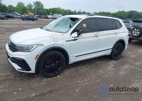 2022 Volkswagen Tiguan 2.0T Se R-Line Black from USA, damaged, VIN 3VV8B7AX8NM006023